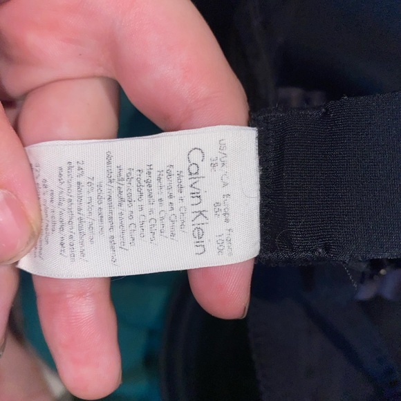 plain tshirt bra - Picture 3 of 3